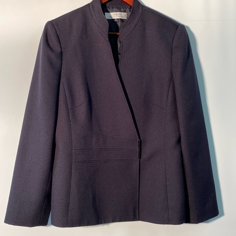 Tahari (Arthur Levine) - women’s blazer. Size 12